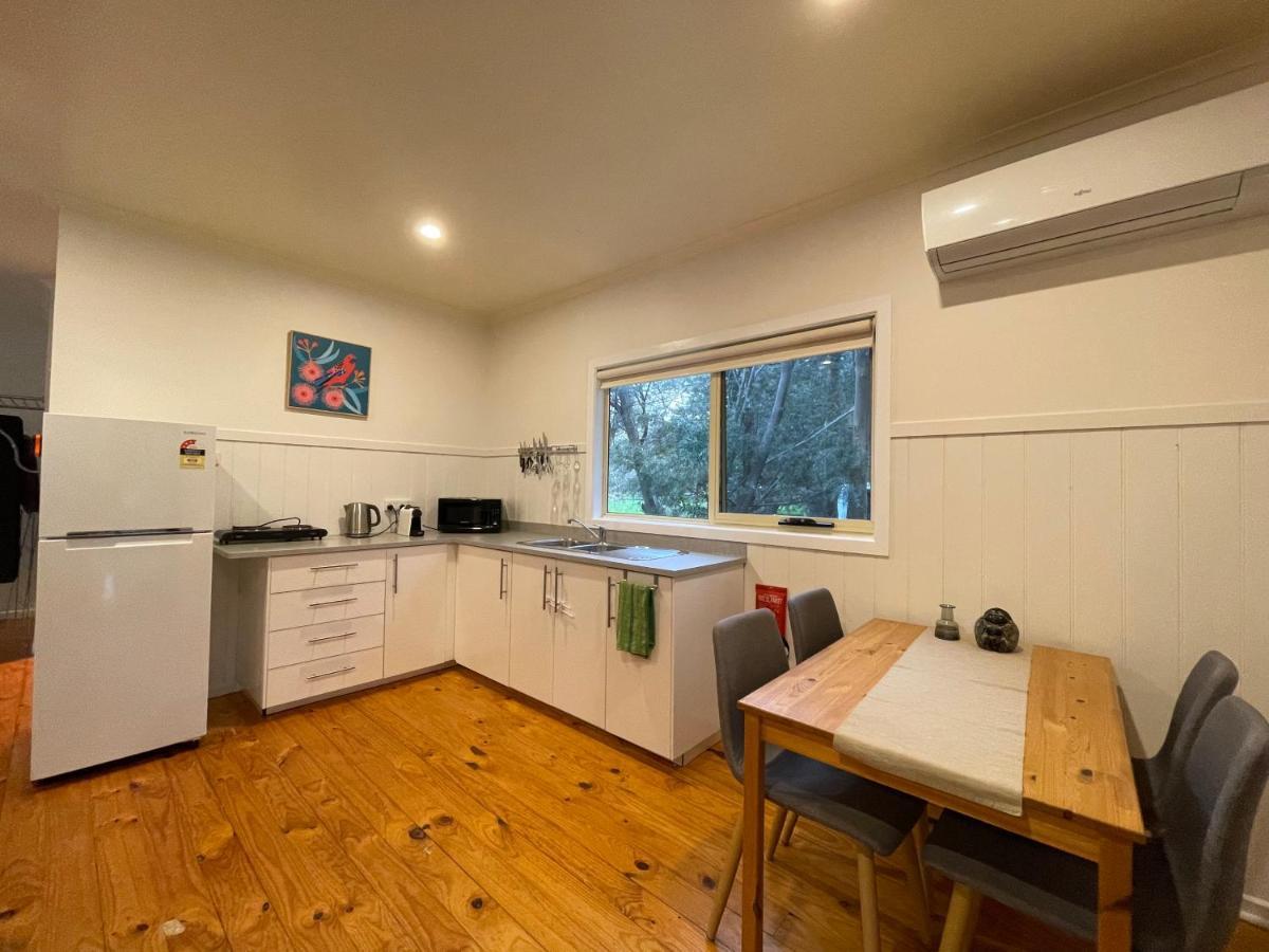 Tindoona Cottages Foster Dış mekan fotoğraf